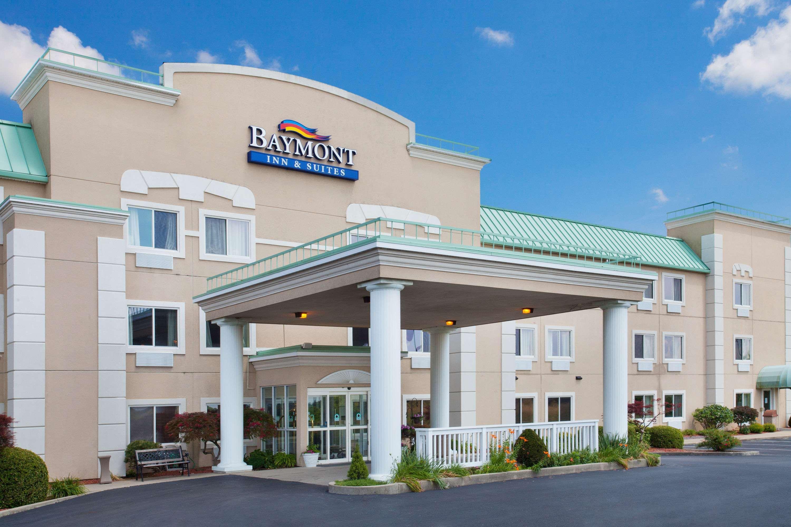 Hotel Baymont By Wyndham Dale Exterior foto